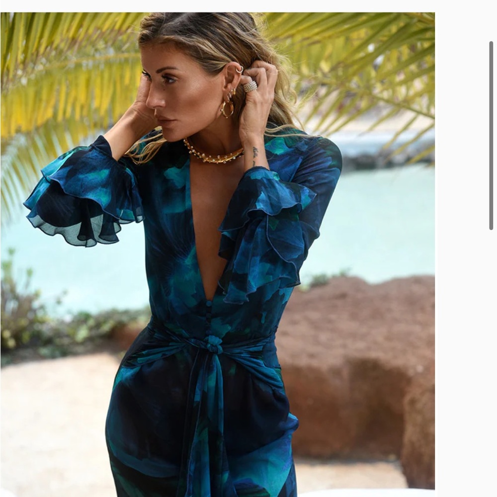 Rat and boa dress size small. Brand new with tags, never worn.